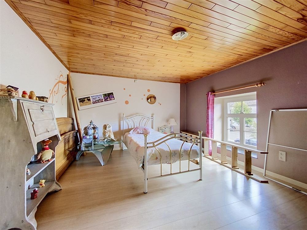 Une magnifique maison en pierre au coeur de Flavion