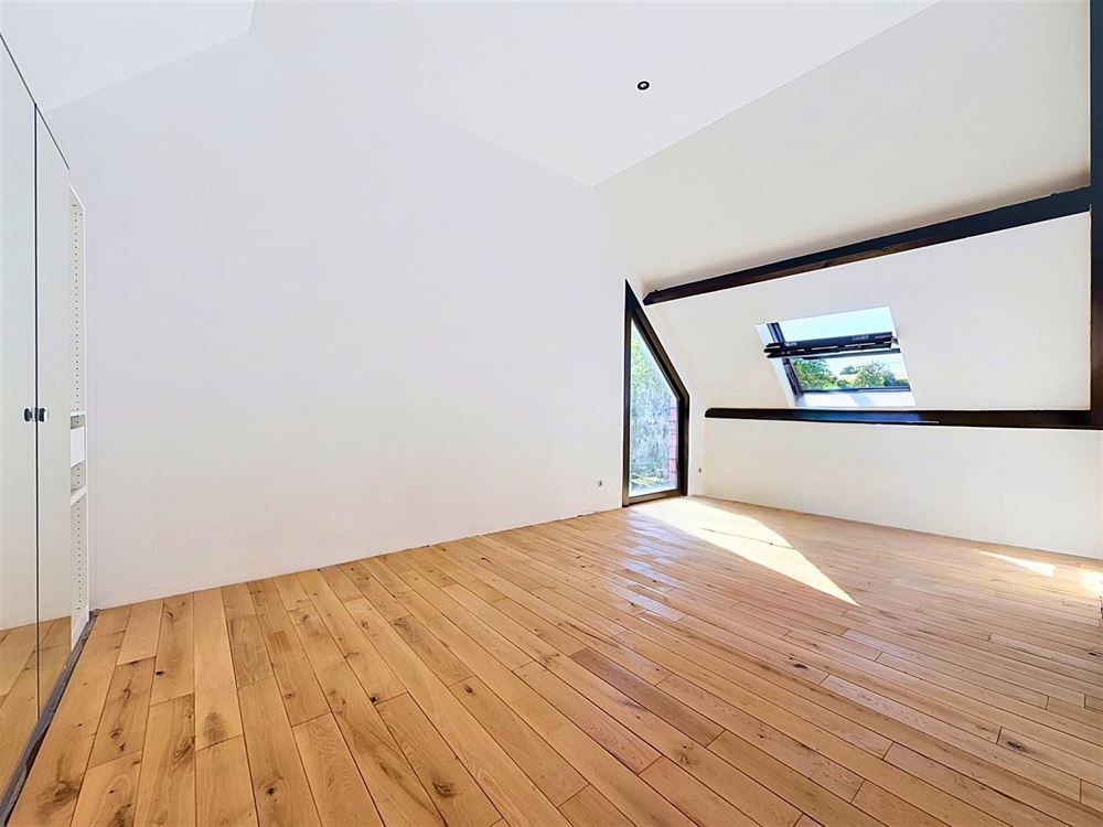 SUPERBE VILLA 4 CHAMBRES SUR 14,4 ARES – JARDIN PLEIN SUD