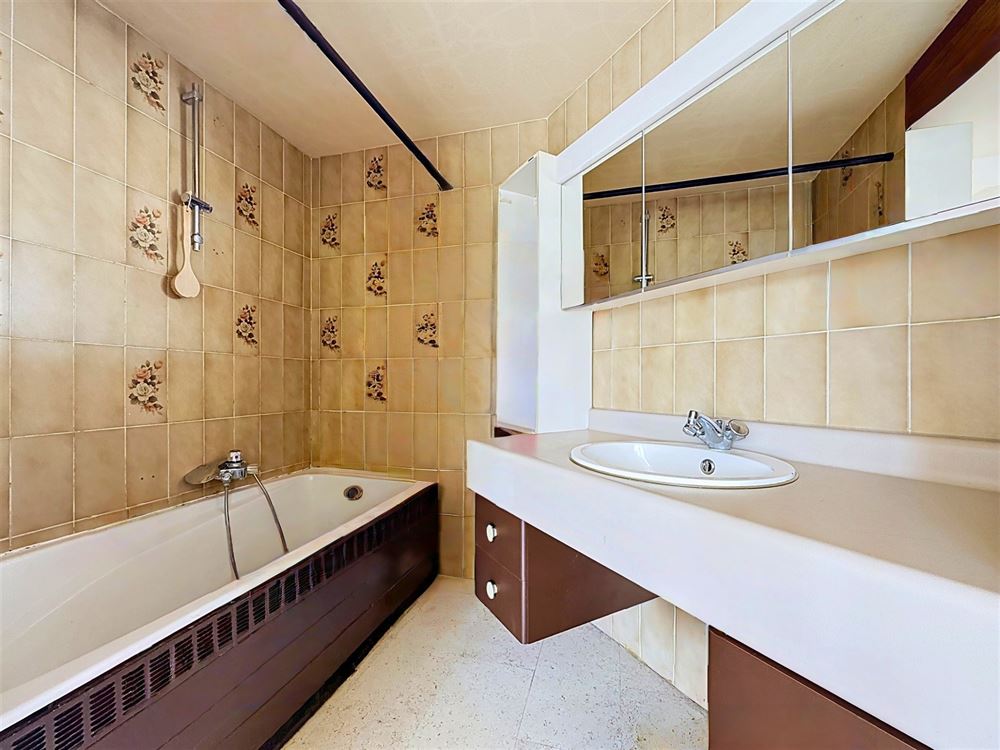 SUPERBE VILLA 4 CHAMBRES SUR 14,4 ARES – JARDIN PLEIN SUD
