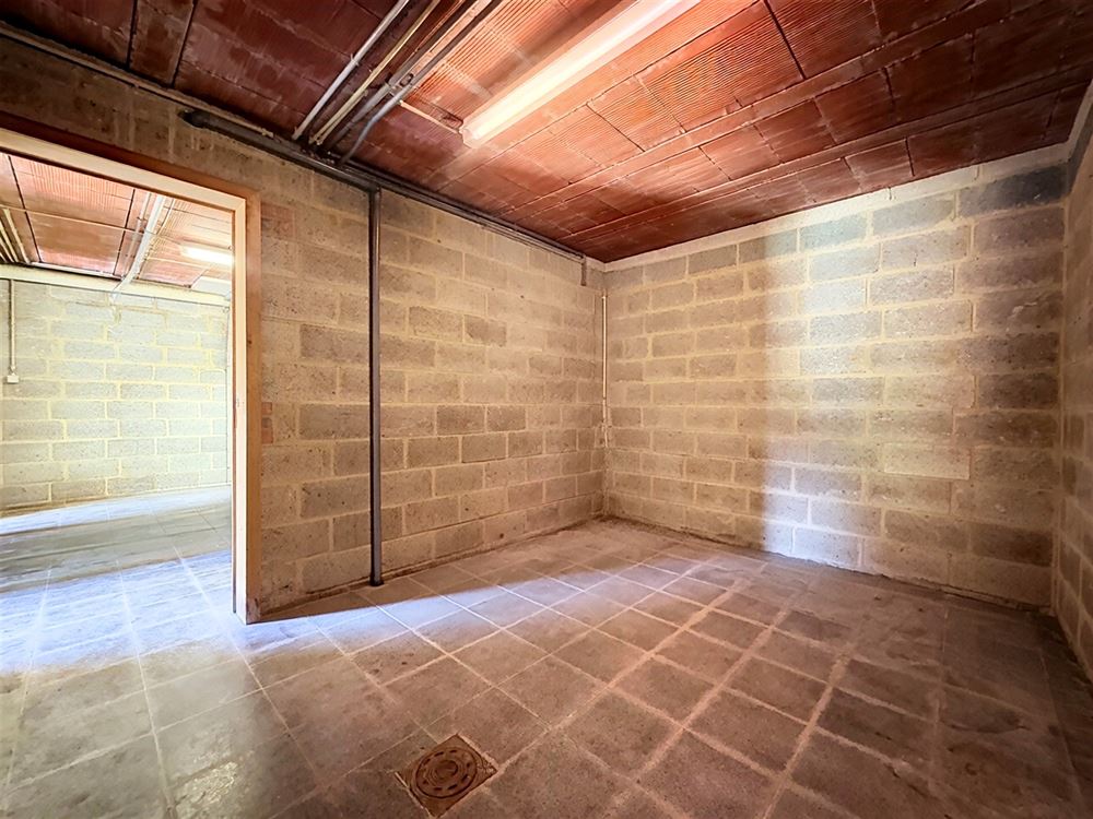 SUPERBE VILLA 4 CHAMBRES SUR 14,4 ARES – JARDIN PLEIN SUD