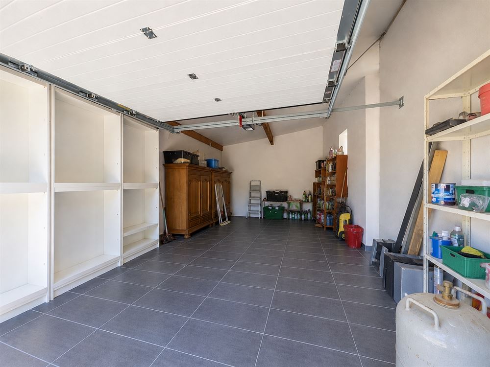 MAISON - 2CH - GARAGE - TERRASSE - GRENIER AMENAGEABLE