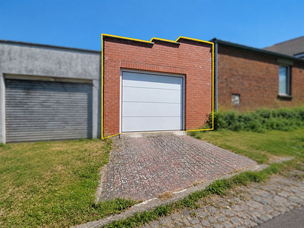 MAISON - 2CH - GARAGE - TERRASSE - GRENIER AMENAGEABLE