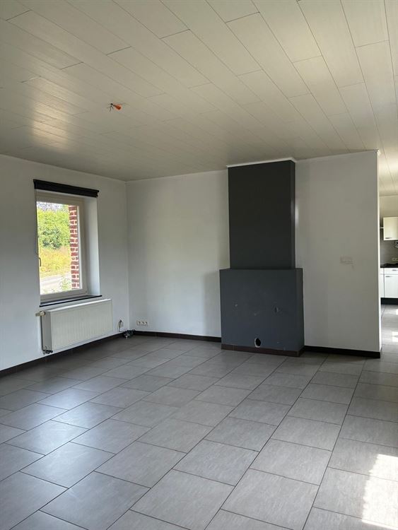 MAISON 4 FACADES - 4 CHAMBRES - JARDIN 13 ARES