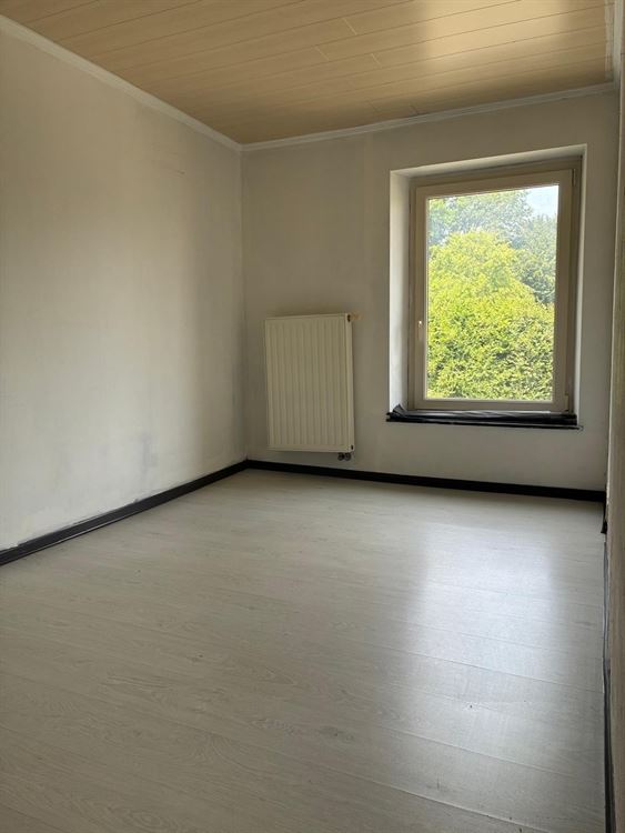 MAISON 4 FACADES - 4 CHAMBRES - JARDIN 13 ARES