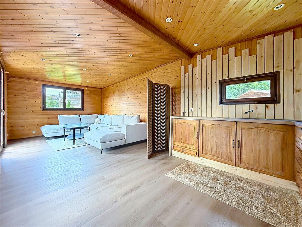 JOLI CHALET 2 CHAMBRES – PROCHE DES LACS DE L'EAU D'HEURE