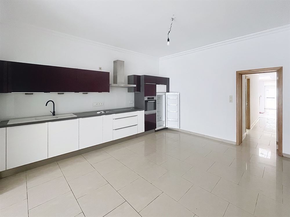 APPARTEMENT LUMINEUX