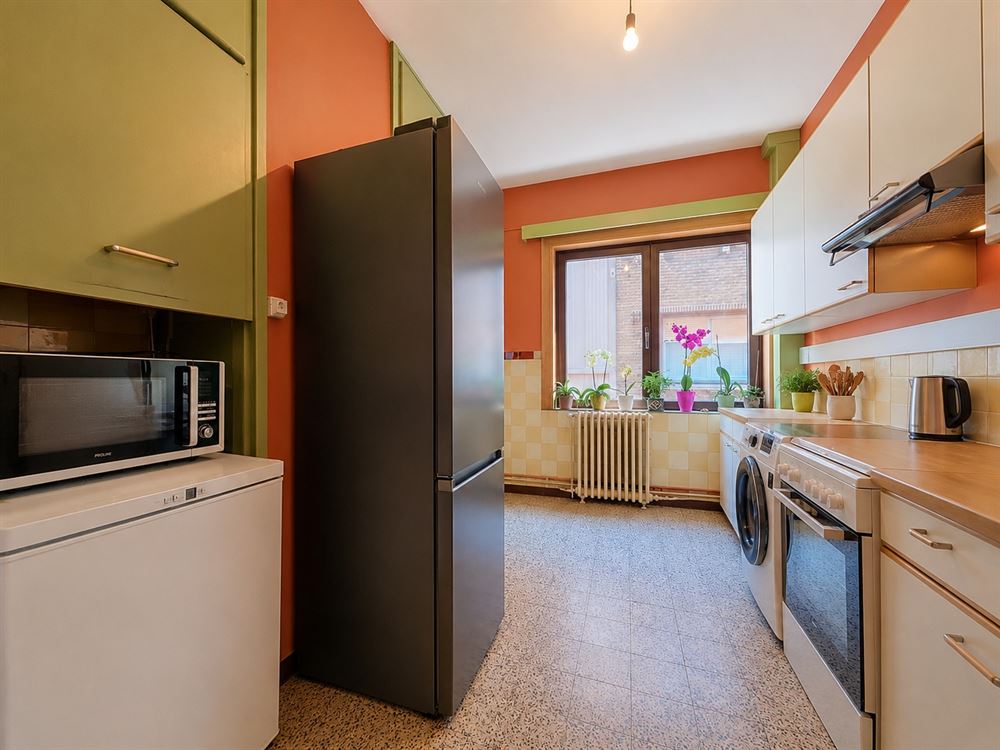 IMMEUBLE DE RAPPORT - COMMERCE + 2 APPARTEMENTS