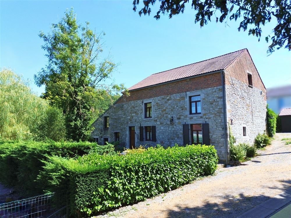 SUPERBE MAISON DE CARACTÈRE – 3 CHAMBRES – 53,97 ARES