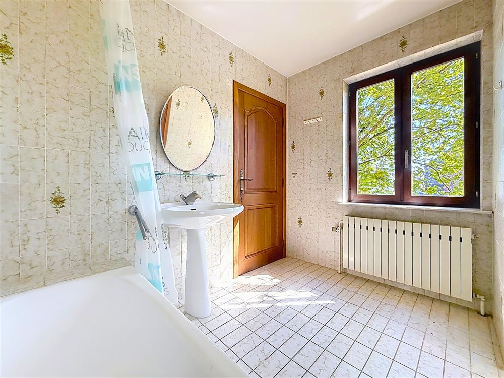 SUPERBE VILLA 4 CHAMBRES SUR LES HAUTEURS - JARDIN PLEIN SUD