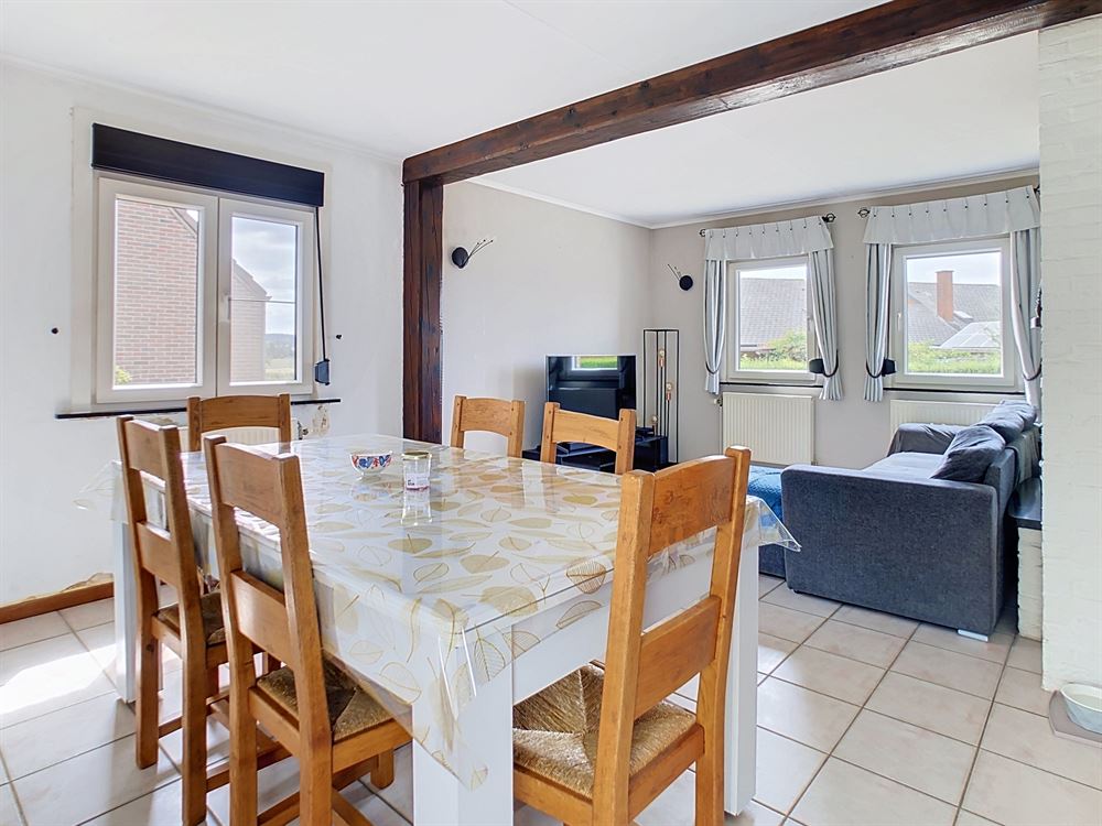 VILLA 2 CAMBRES AVEC JARDIN ET GARAGE