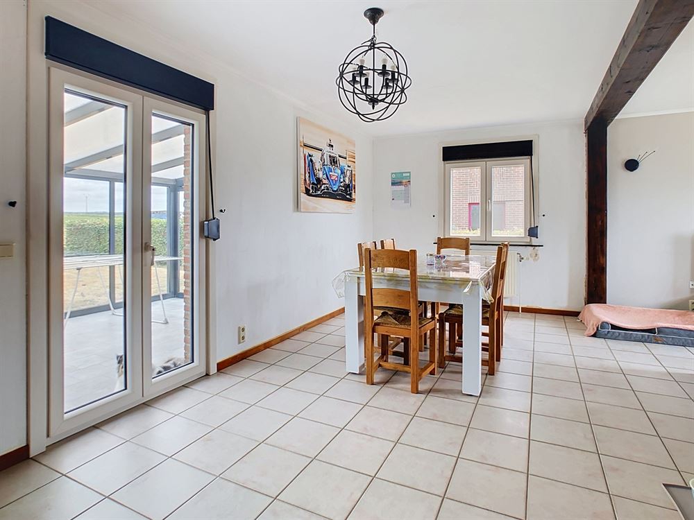 VILLA 2 CAMBRES AVEC JARDIN ET GARAGE
