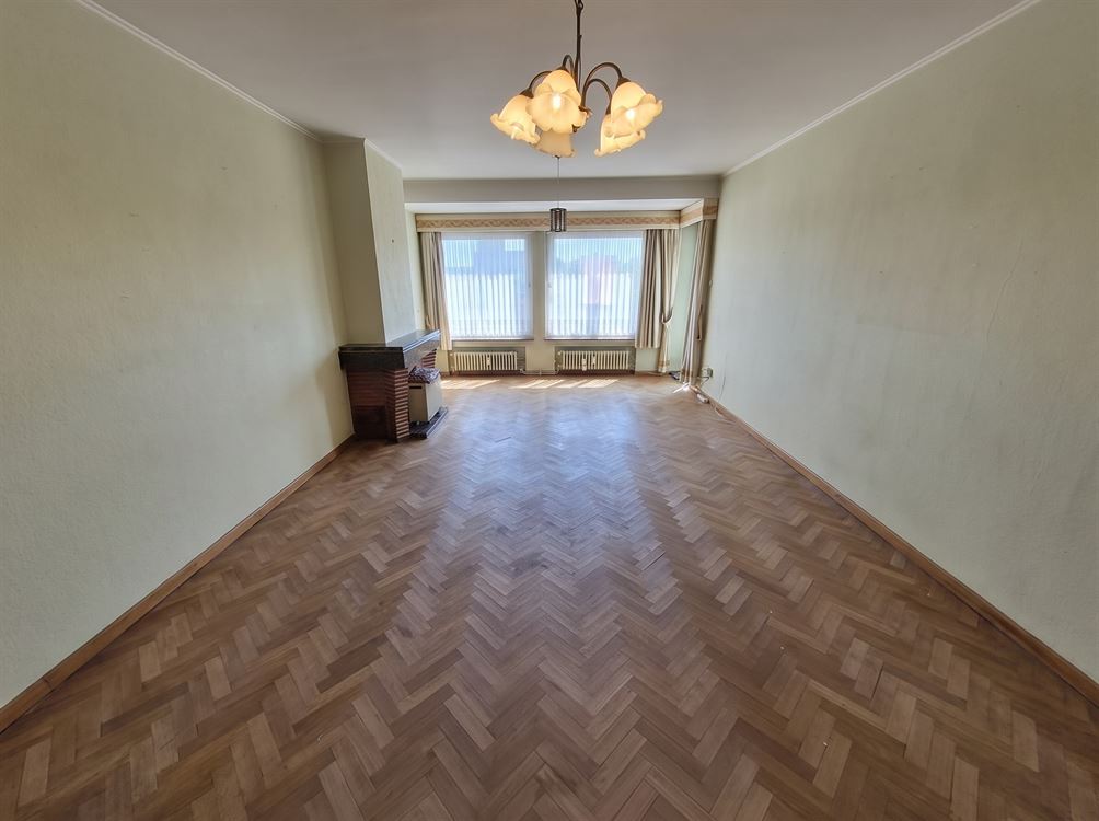APPARTEMENT + GARAGE