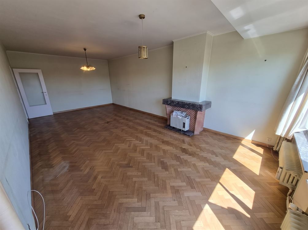 APPARTEMENT + GARAGE