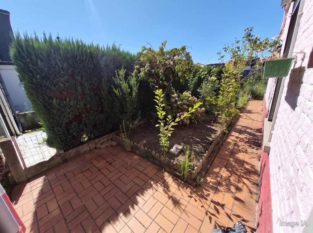 MAISON AVEC JARDIN