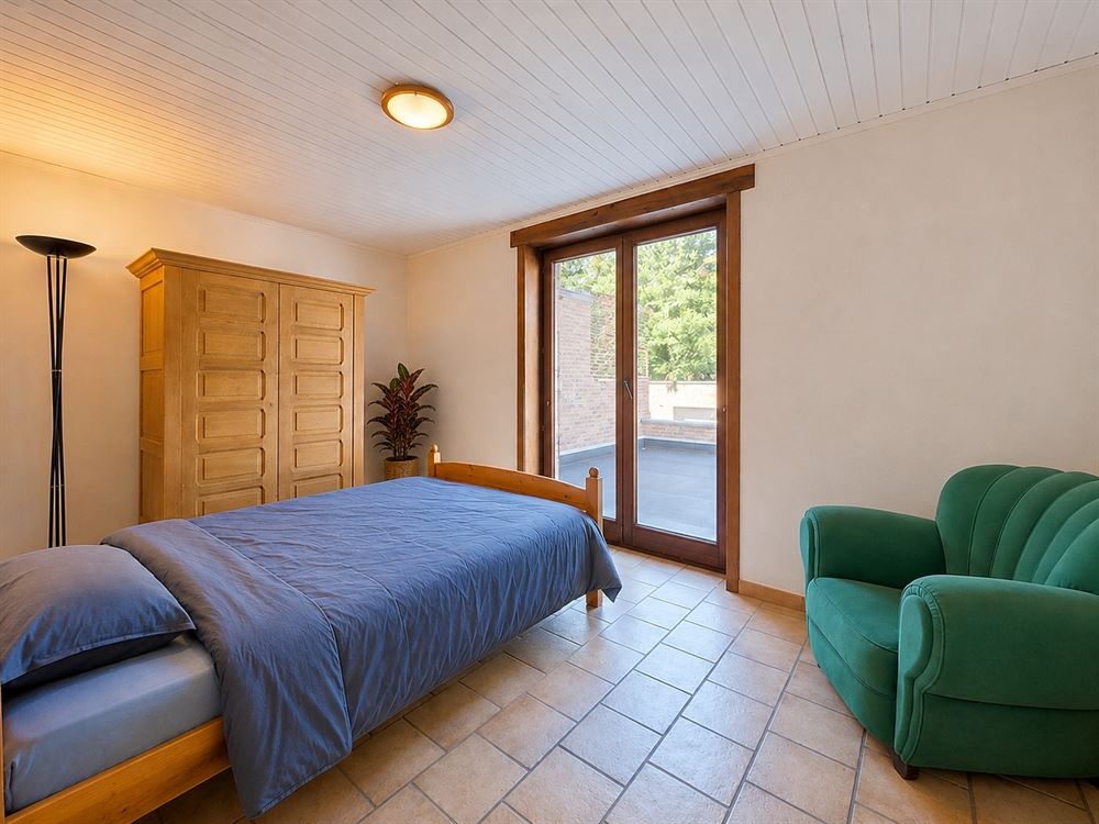GRANDE MAISON + ENTREPOT 350M²