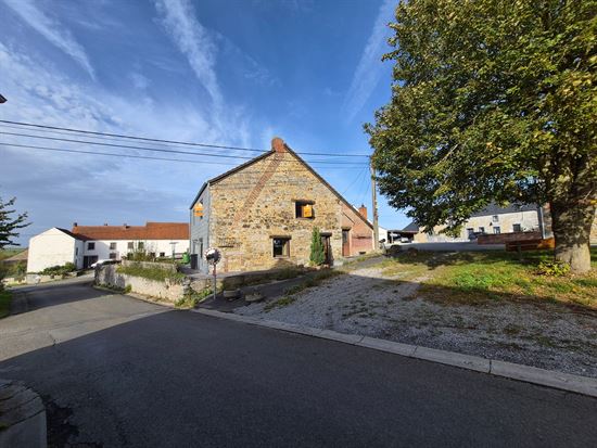 MAISON + GARAGE
