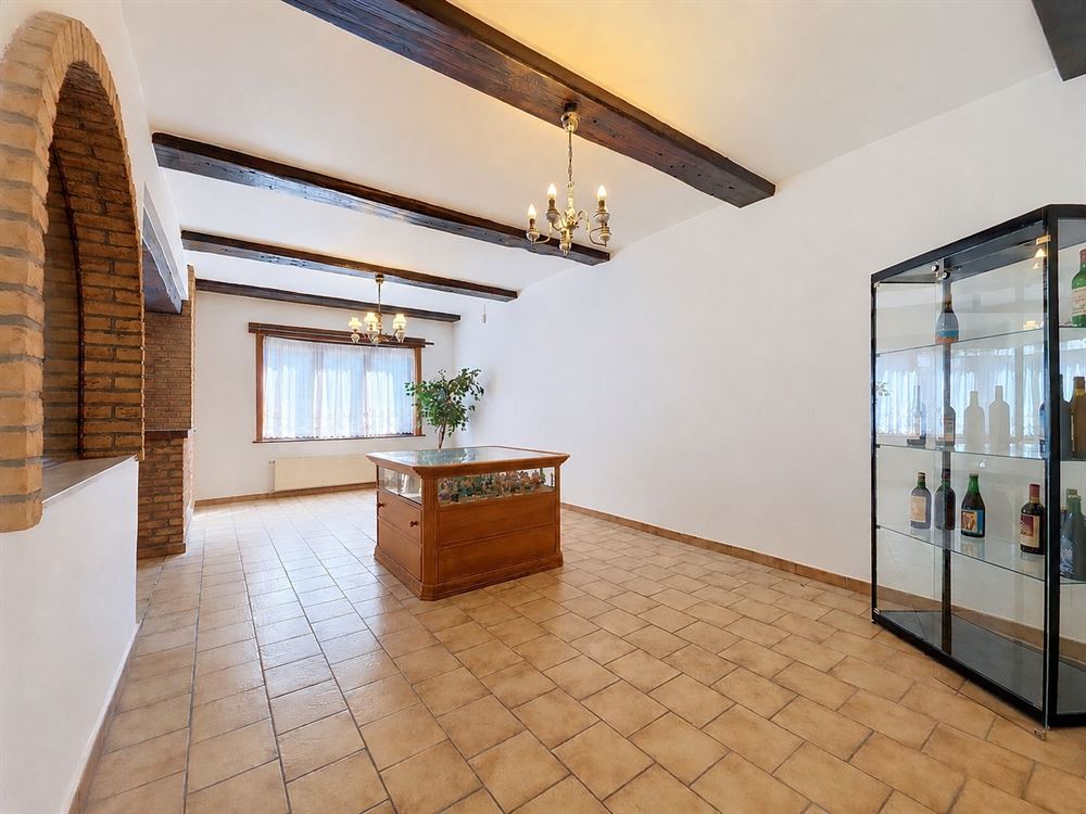 GRANDE MAISON + ENTREPOT 350M²