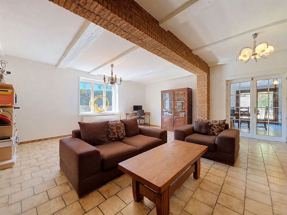 GRANDE MAISON + ENTREPOT 350M²