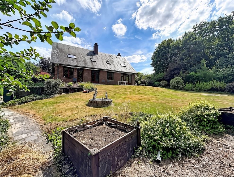 VILLA AVEC TERRAIN DE 20ares + BOIS DE 16 ARES