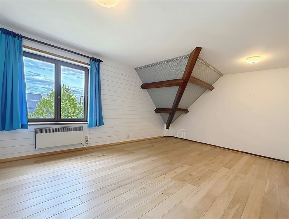 VILLA AVEC TERRAIN DE 20ares + BOIS DE 16 ARES