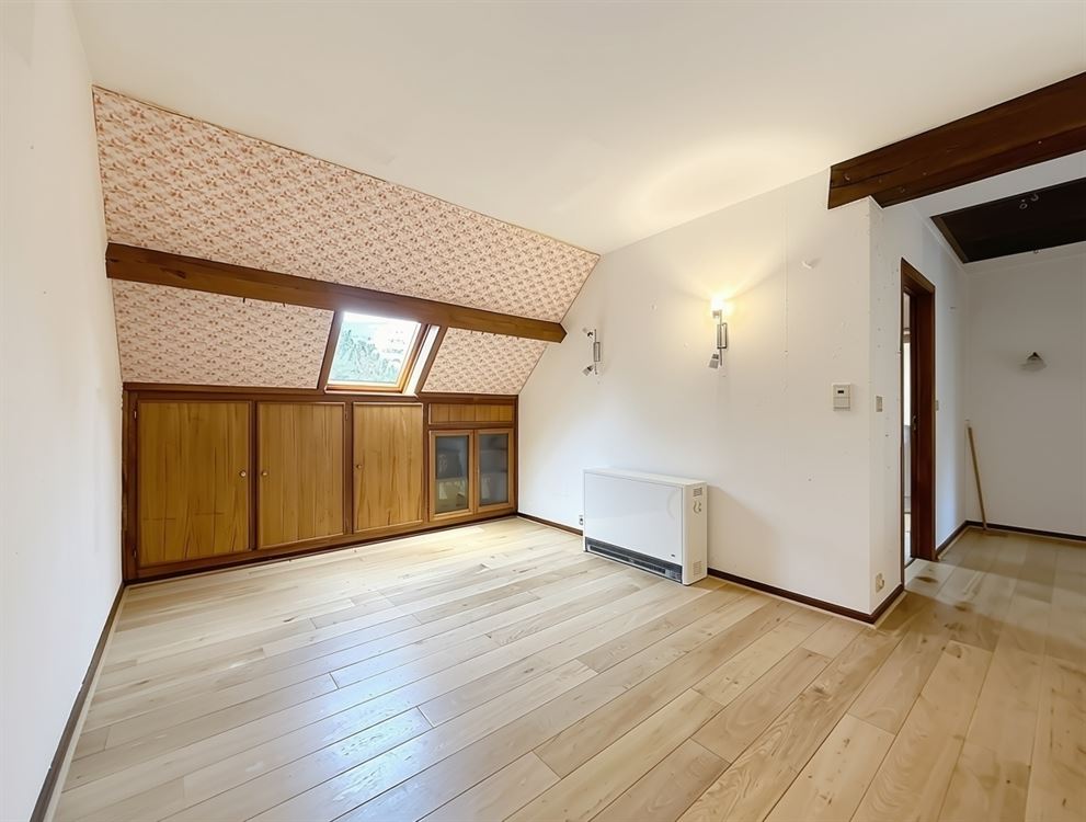VILLA AVEC TERRAIN DE 20ares + BOIS DE 16 ARES