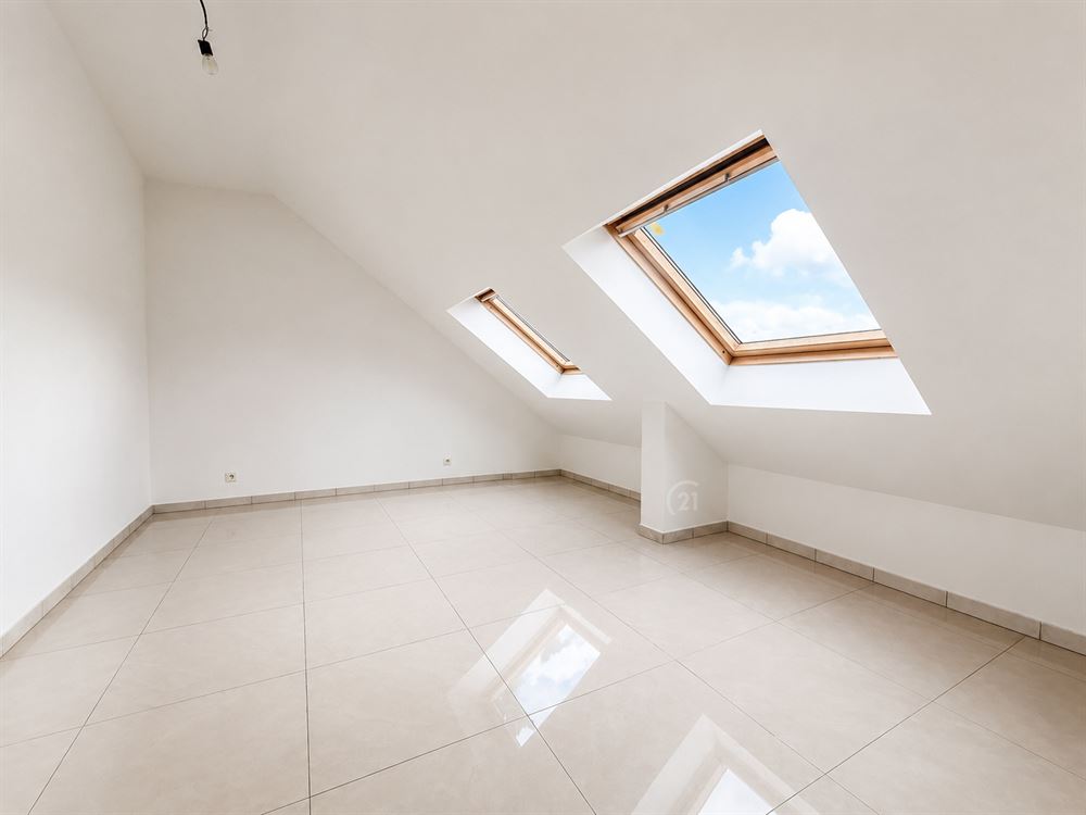APPARTEMENT LUMINEUX