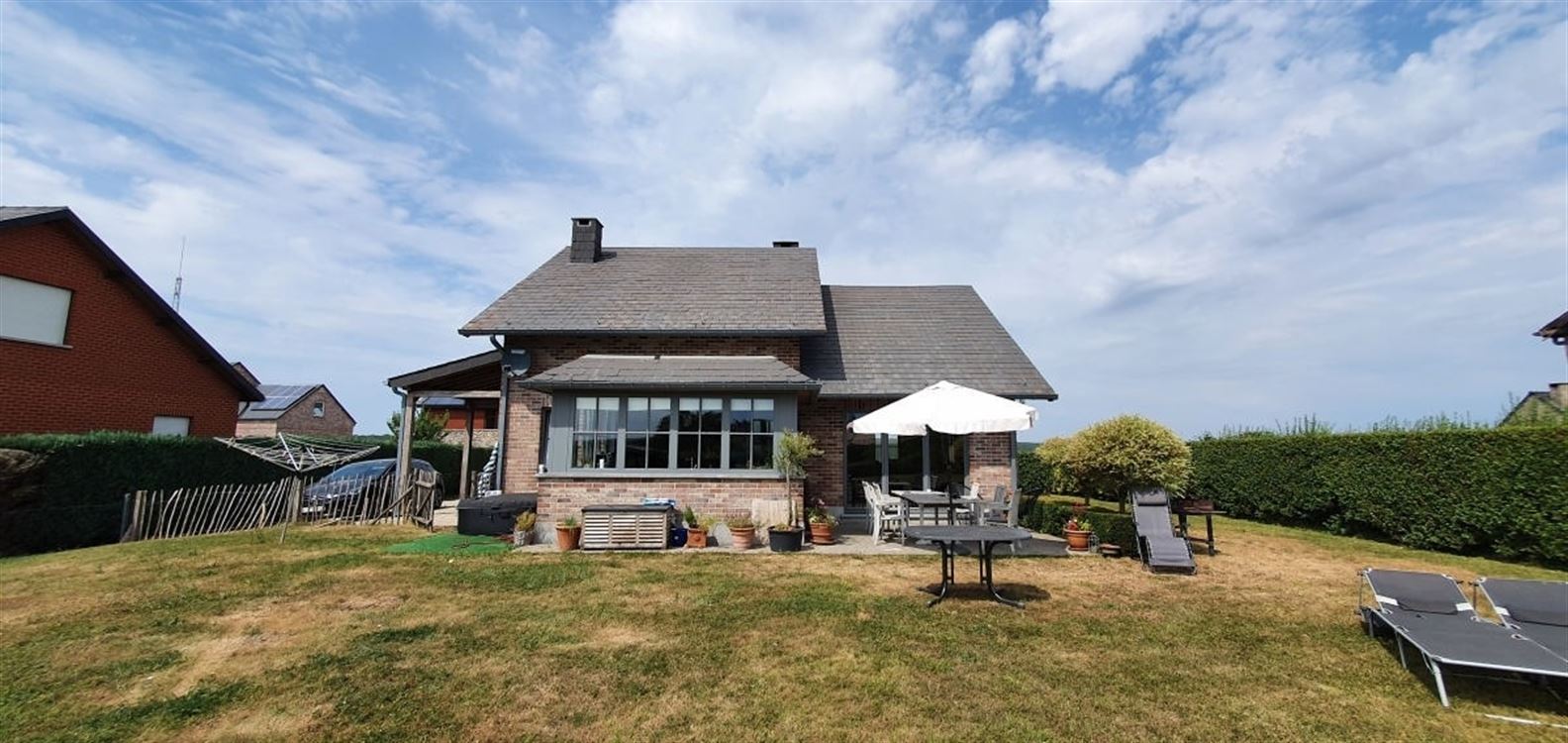 SUPERBE VILLA BASSE ENERGIE 3 CHAMBRES ET BUREAU A