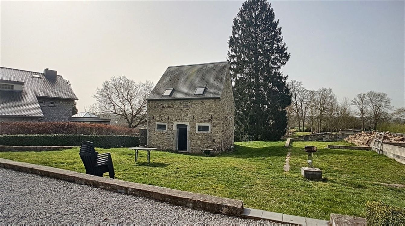 APPARTEMENT LUMINEUX