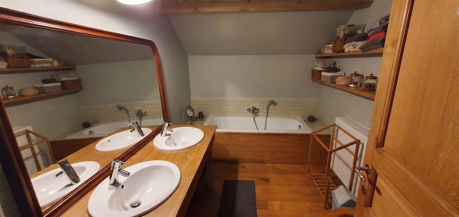 SUPERBE VILLA BASSE ENERGIE 3 CHAMBRES ET BUREAU A