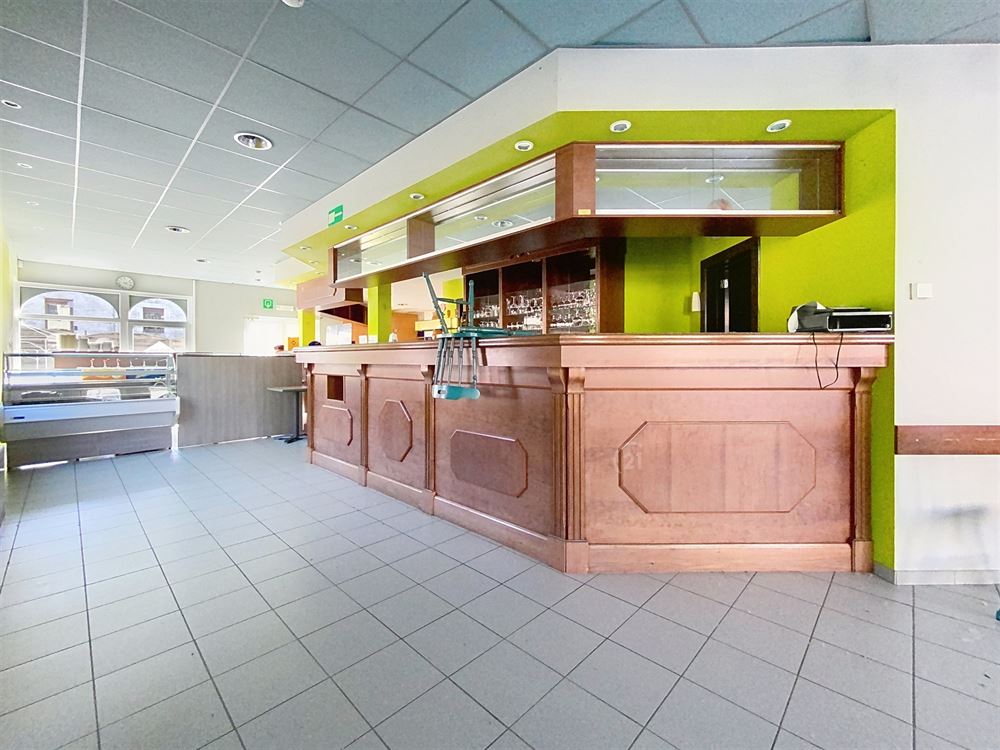 BELLE OPPORTUNITE COMMERCIALE AVEC INFRASTRUCTURE HORECA