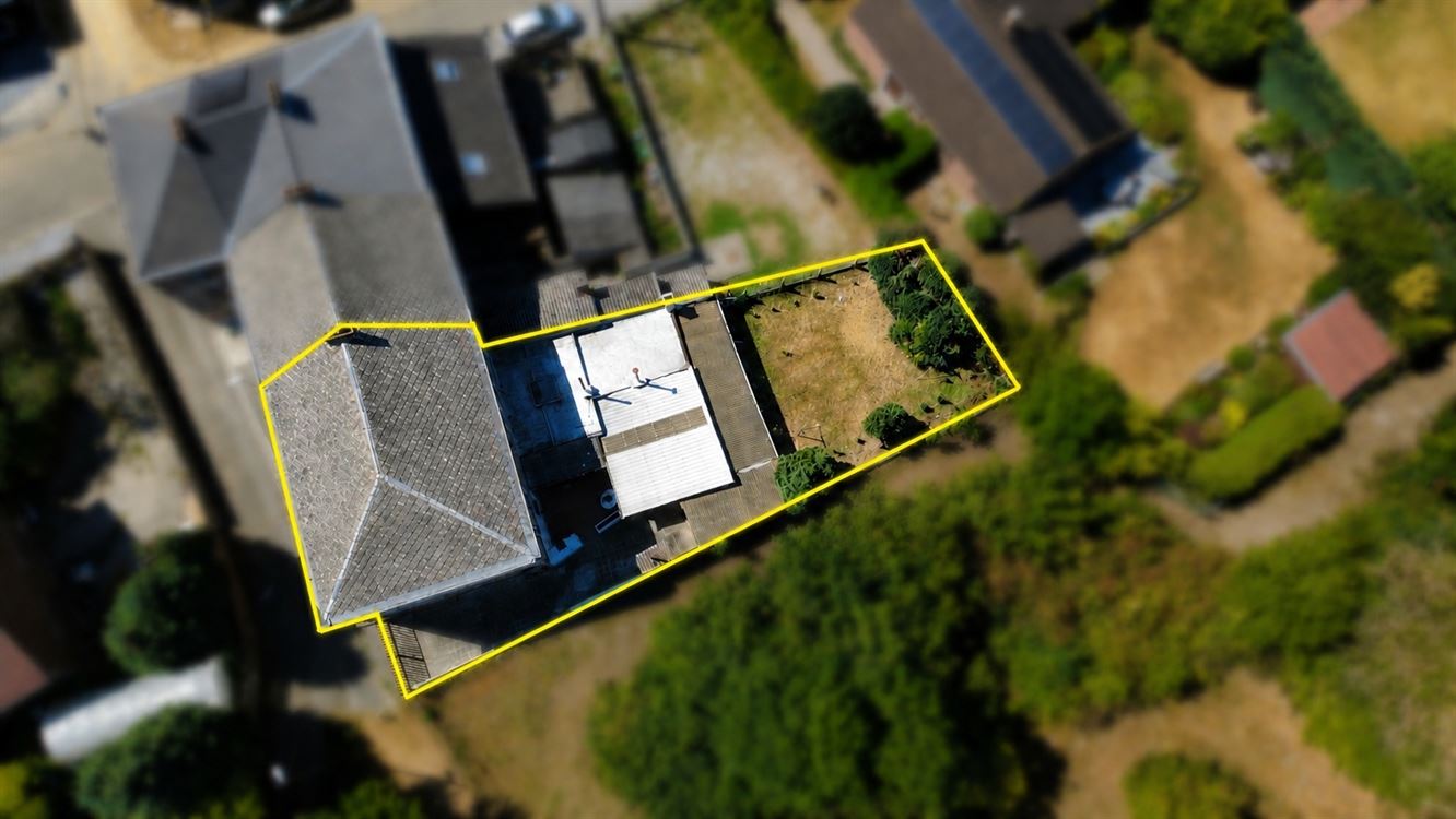 MAISON - 4 CH - GARAGE - JARDIN - GRENIER AMENAGEABLE