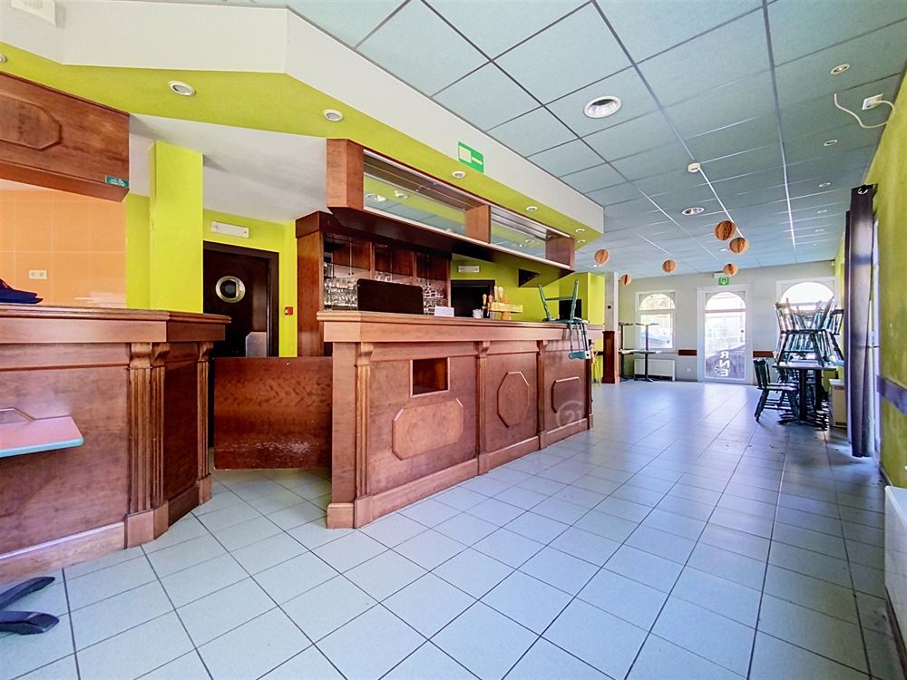 BELLE OPPORTUNITE COMMERCIALE AVEC INFRASTRUCTURE HORECA