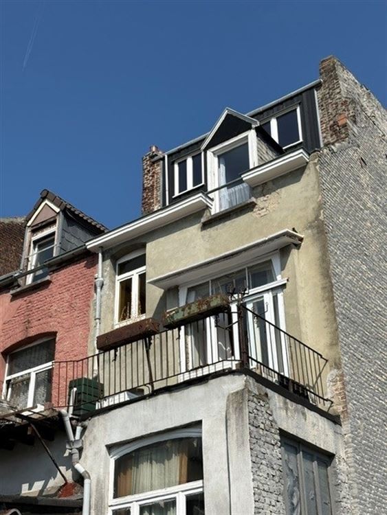 MAISON BOURGEOISE A RENOVER