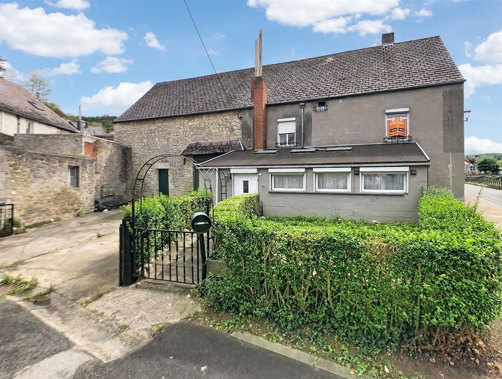 FERMETTE AVEC CORPS DE LOGIS GRANGE ET JARDIN