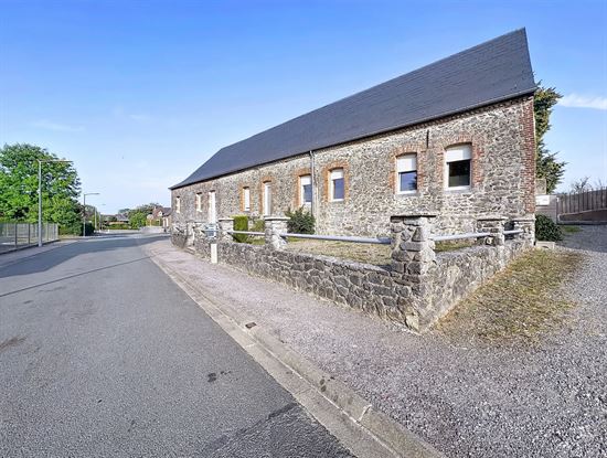 Maison unifamiliale type longère