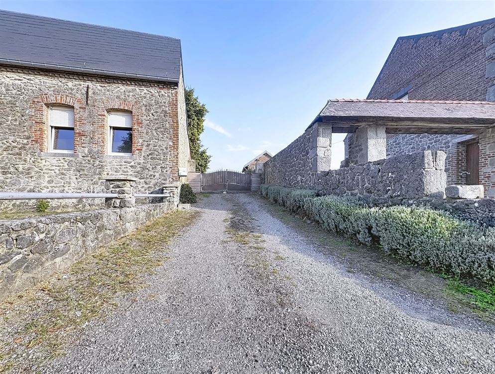 Maison unifamiliale type longère