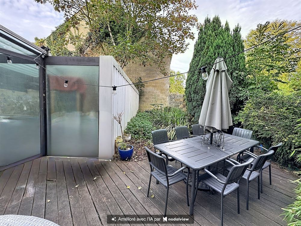 Maison de caractère 3 façades et piscine intérieure