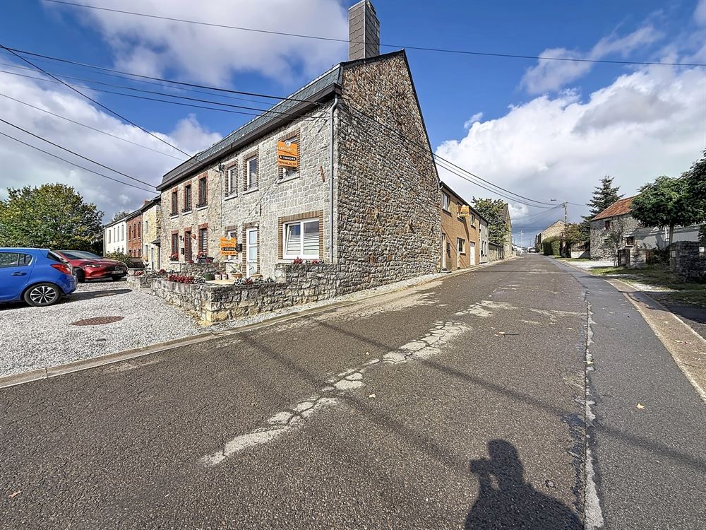 Ensemble immobilier- 5 chambres - garage
