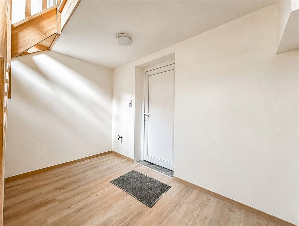 SUPERBE APPARTMENT- GERPINNES CENTRE