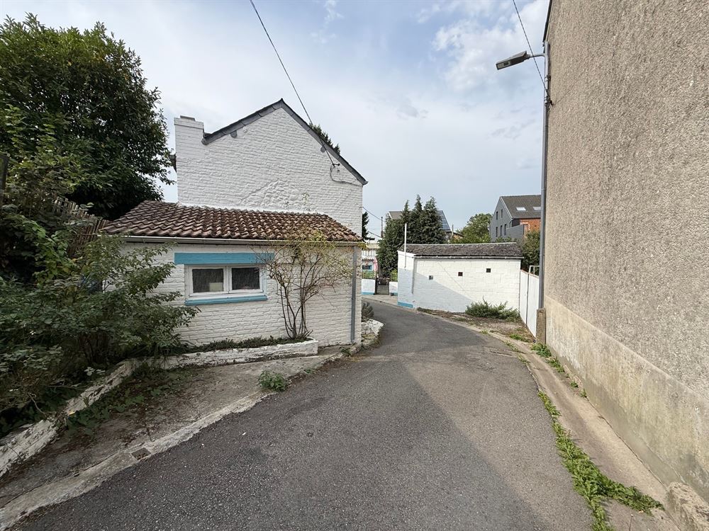 MAISON - 2 CHAMBRES - JARDIN