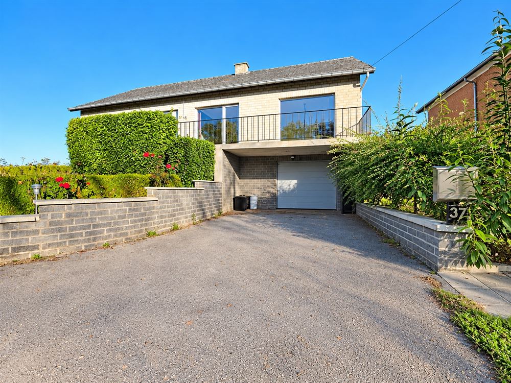 VILLA PLAIN-PIED - 3 CH - GARAGE - JARDIN - GRENIER AMENAGEABLE