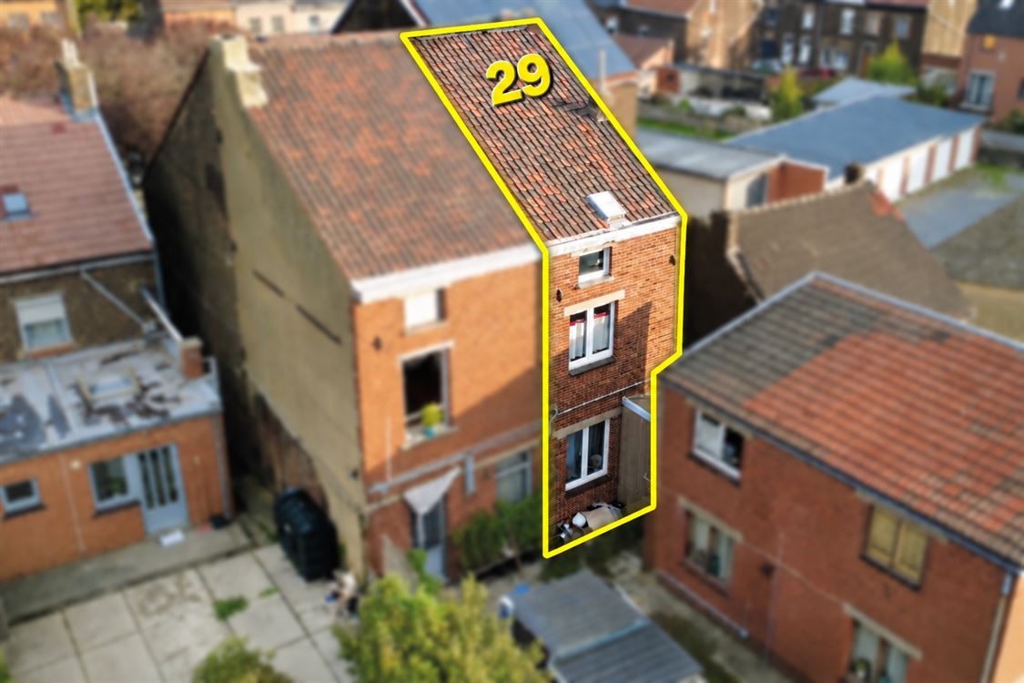 LOT DE 4 MAISONS AVEC GRAND JARDIN