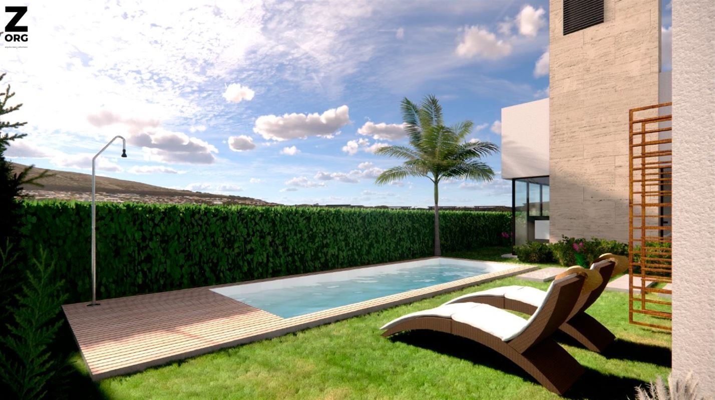 Levansur Home Seven