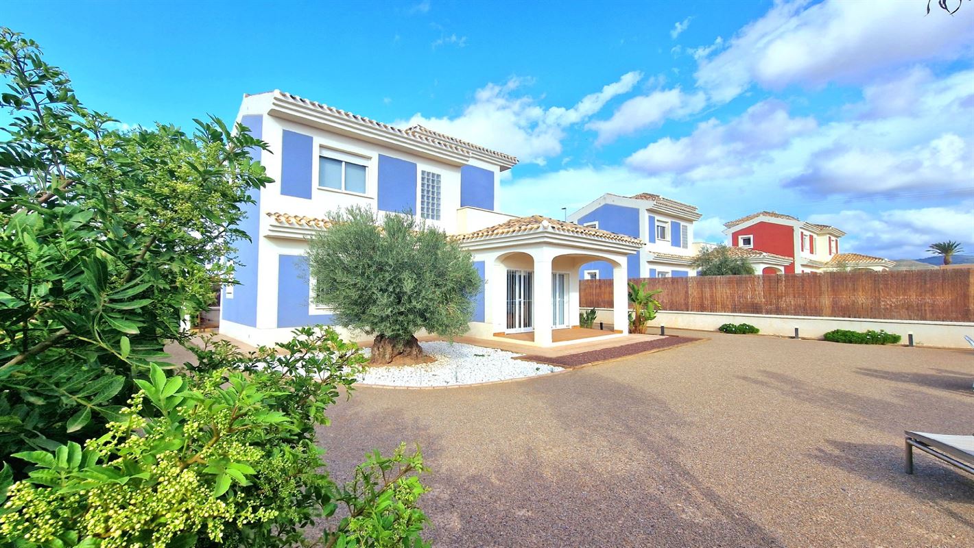 JARDINES DE ALMENARA