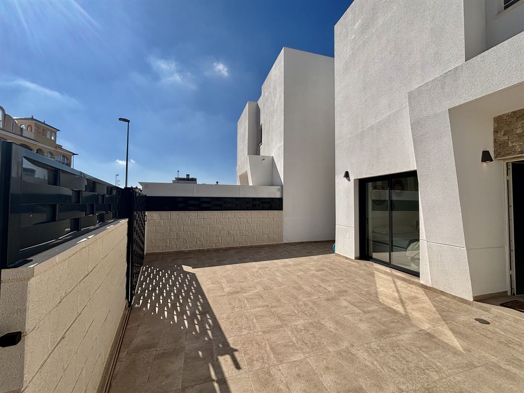 Villa Moderna 1701