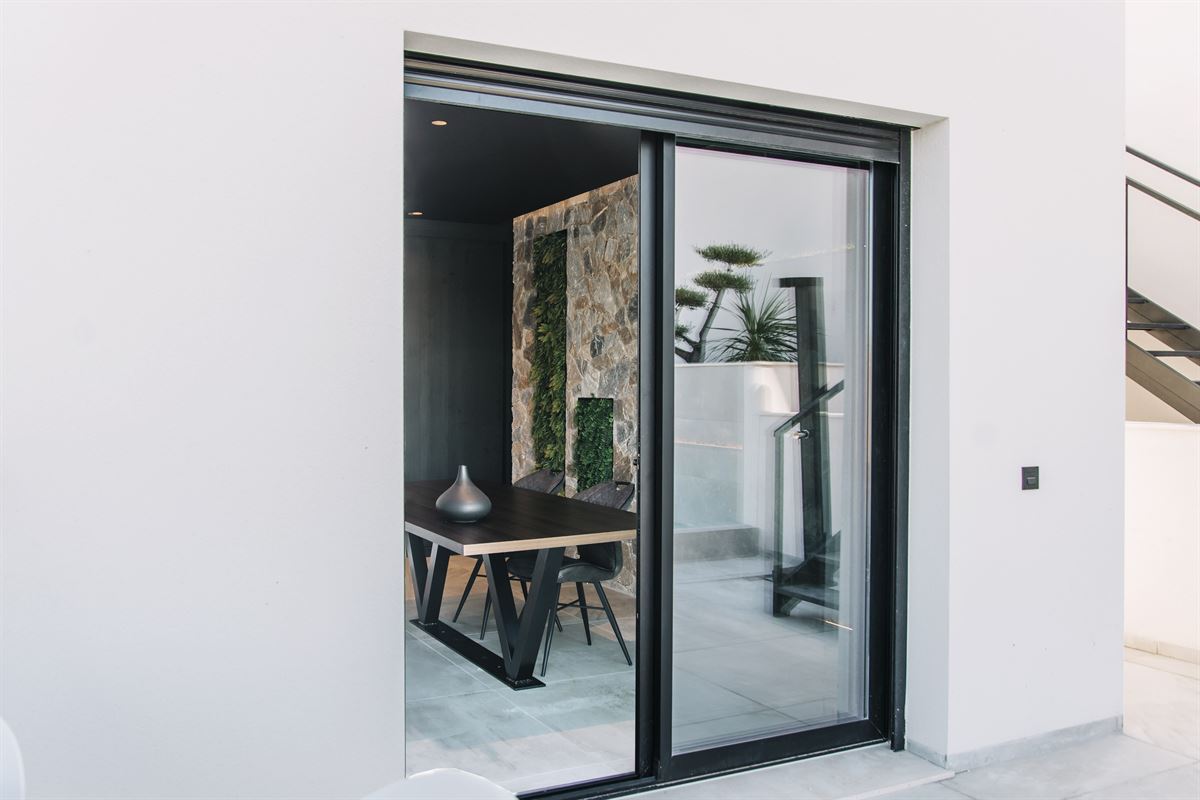 Oceanic Luxury Villas