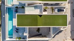 Oceanic Luxury Villas