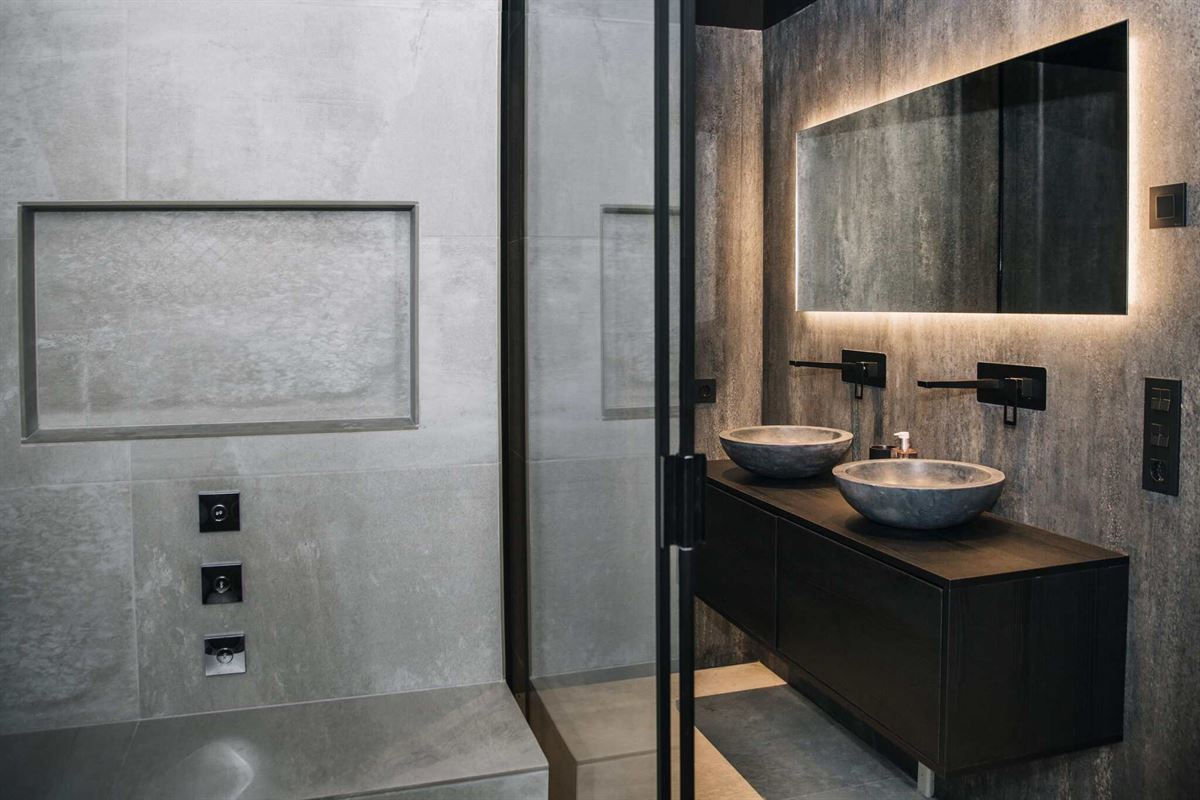 Oceanic Luxury Villas