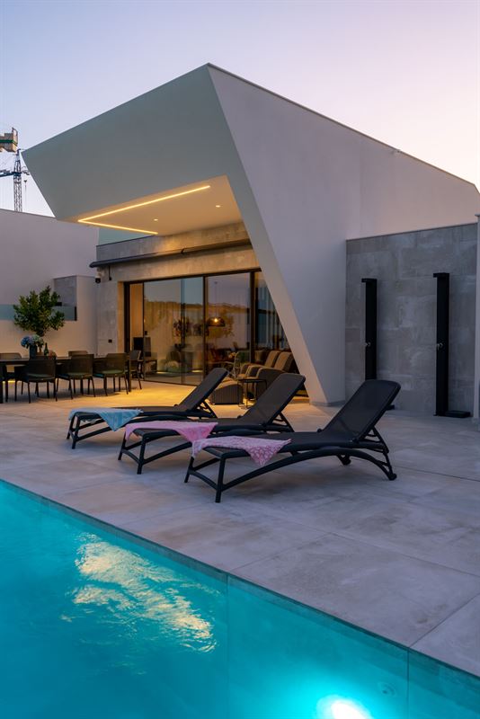 Oceanic Luxury Villas