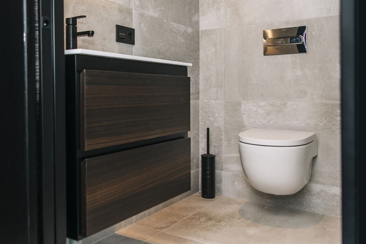 Oceanic Luxury Villas